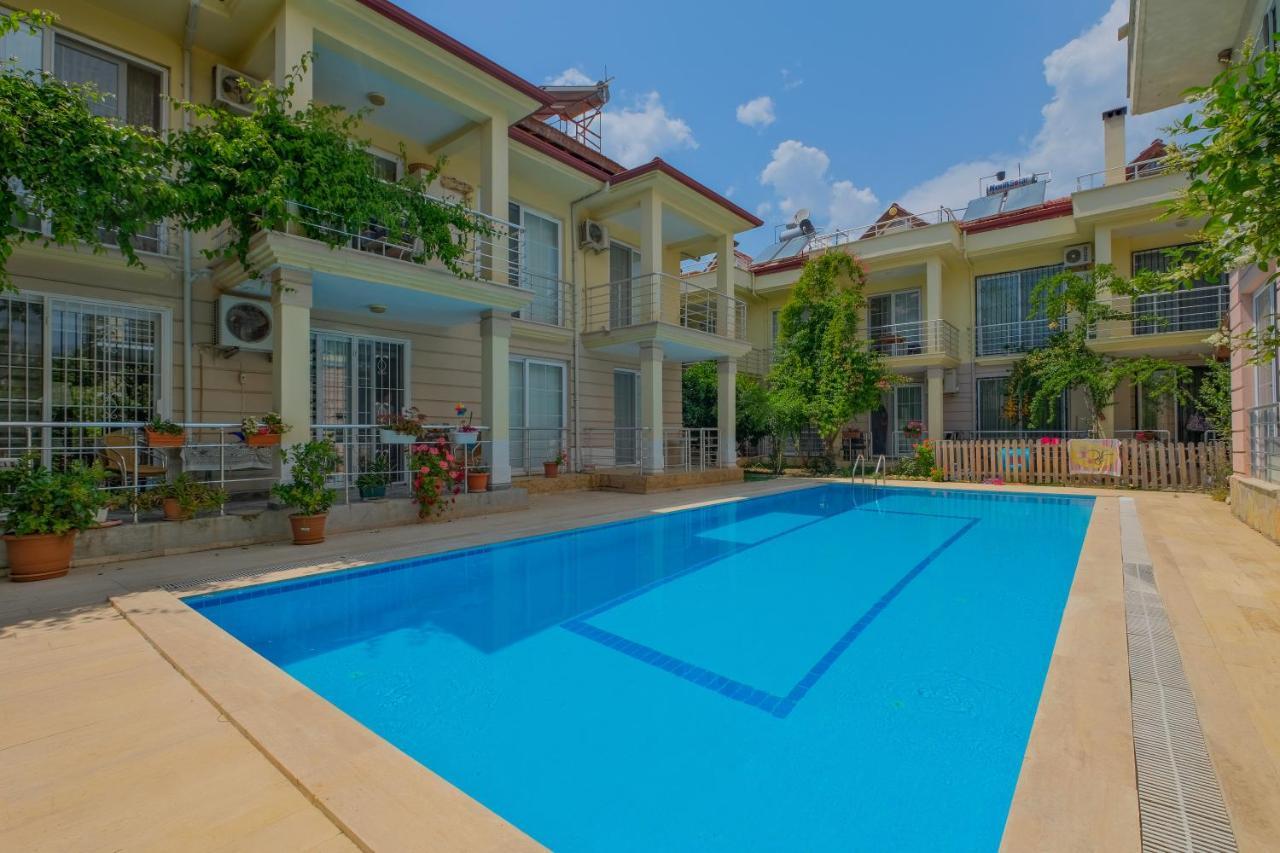 Yas Calis Beach Villa Fethiye Eksteriør billede