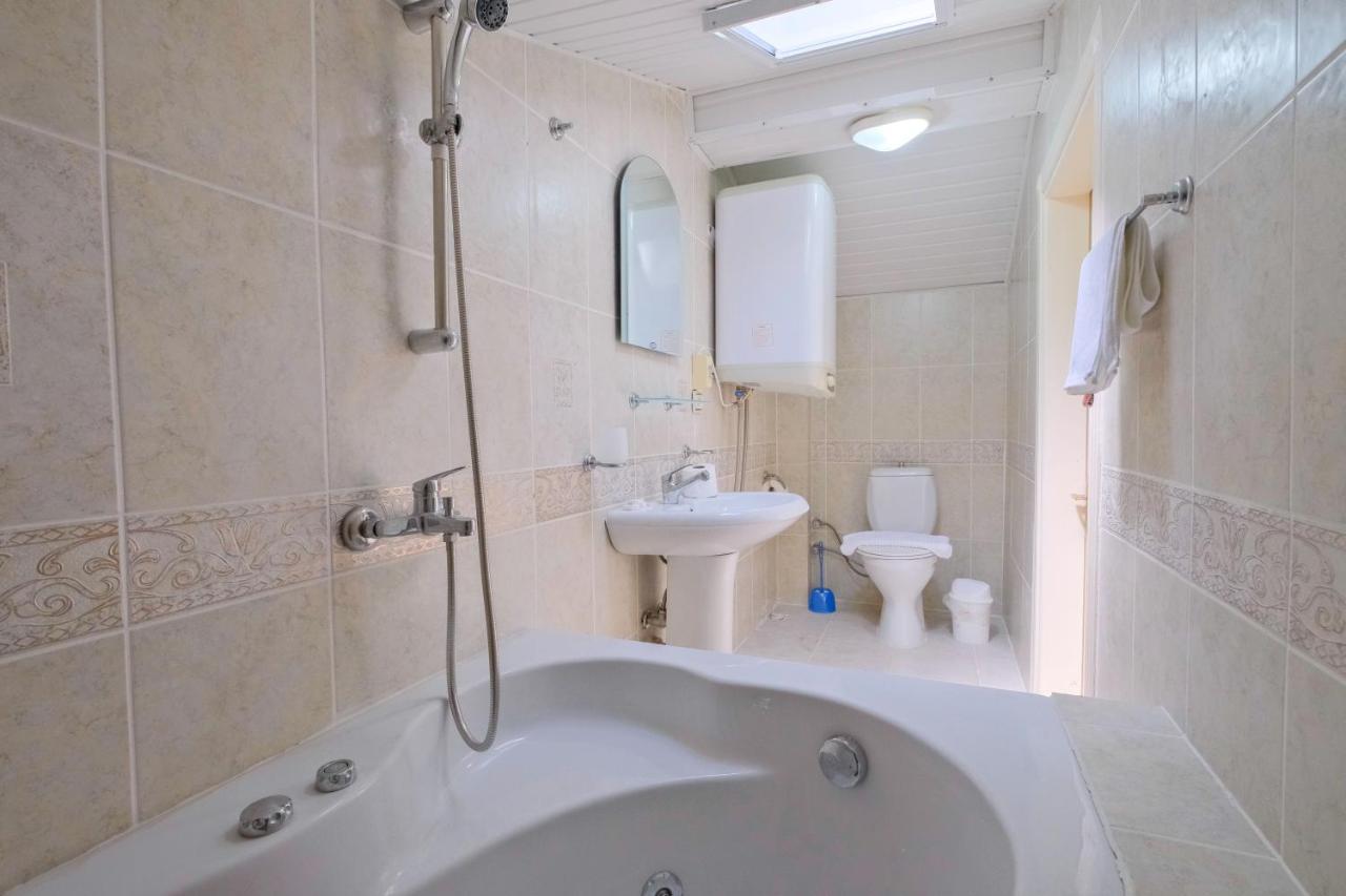 Yas Calis Beach Villa Fethiye Eksteriør billede