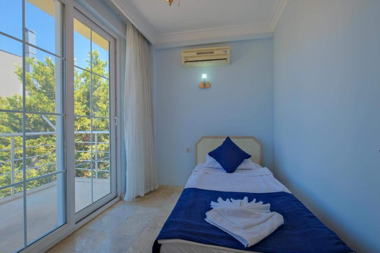 Yas Calis Beach Villa Fethiye Eksteriør billede