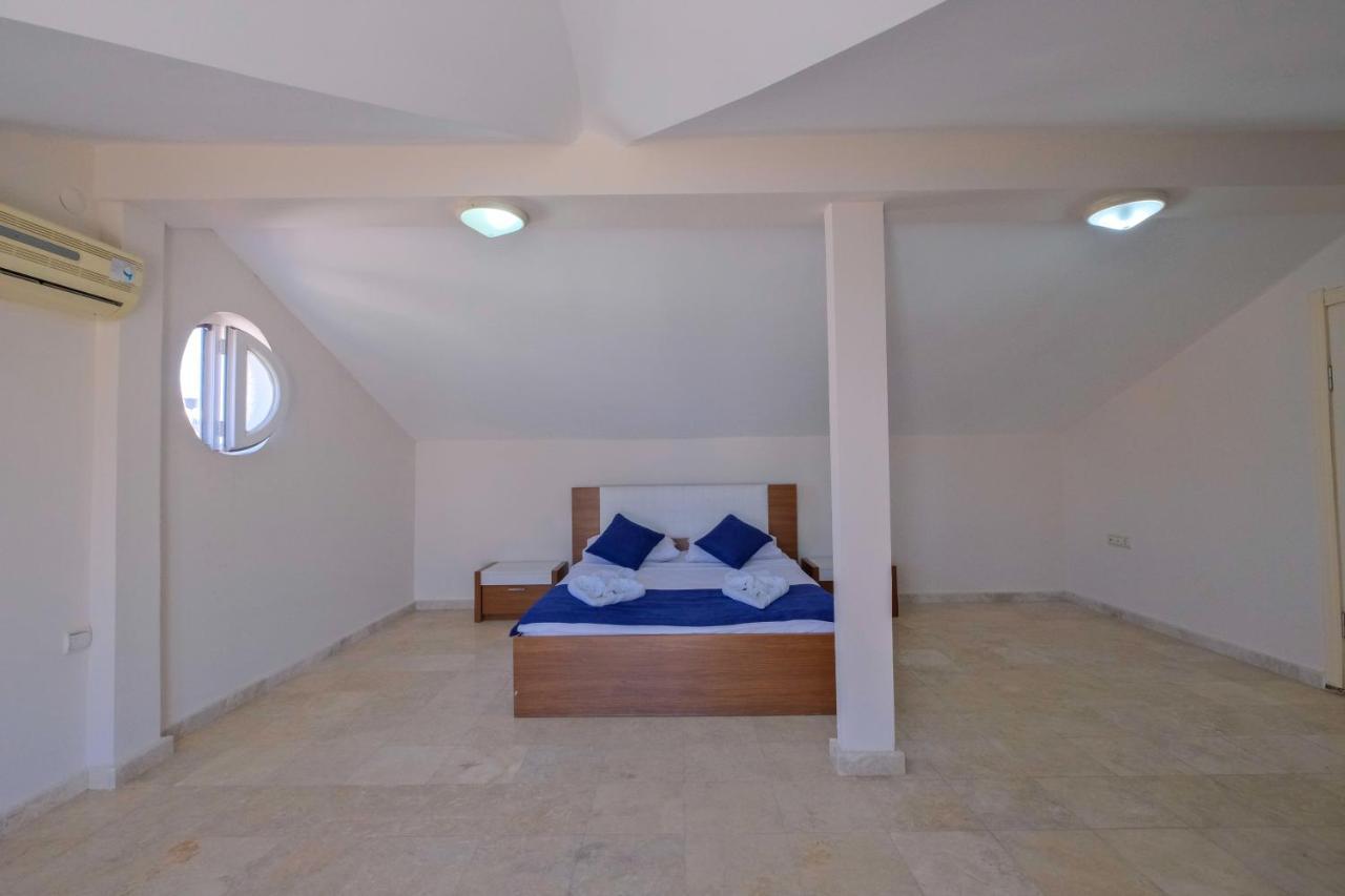 Yas Calis Beach Villa Fethiye Eksteriør billede